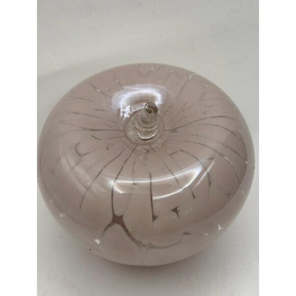 Handblown Glass Apple Paperweight – Soft Pink with Crackle Pattern – 365nm UV - Picture 5 of 8